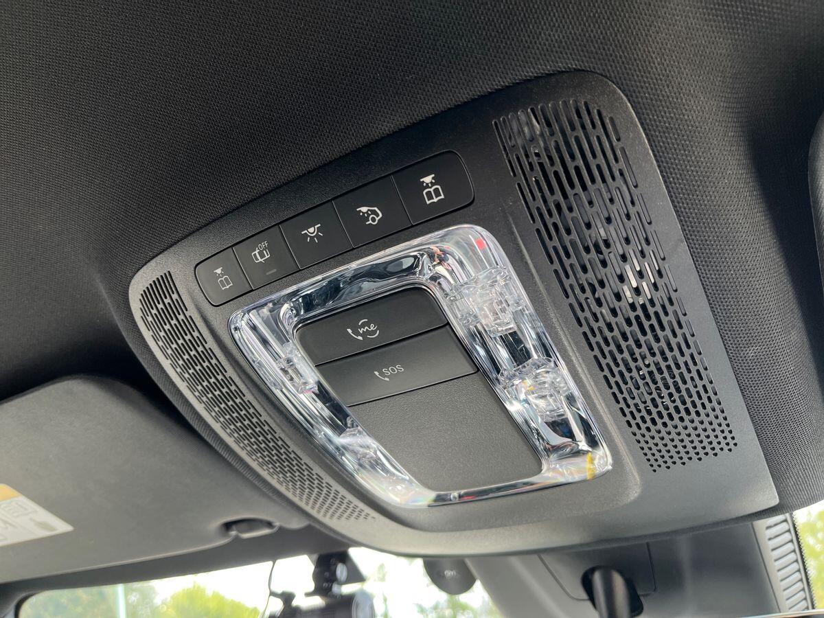 Mercedes-Benz EQB Photo 36