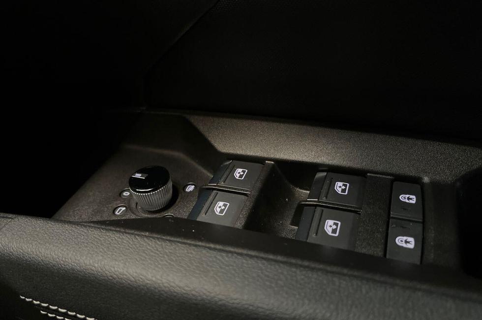 Audi Q4 Photo at-ecb1f3ea001d4a7a9740c29260637d9a.jpg