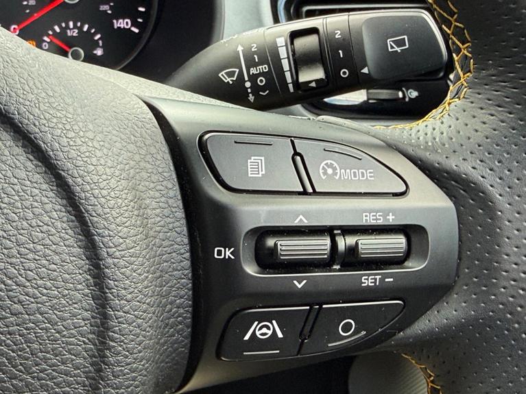 Used Kia Stonic RV23YLL 19