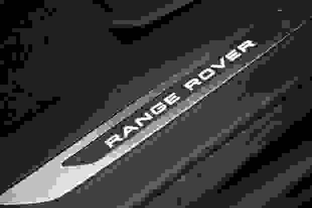 Land Rover RANGE ROVER VELAR Photo at-ecb63e9679e549e6b904b955da66a40a.jpg