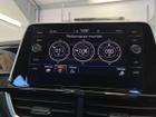 Volkswagen T-Roc Photo 25