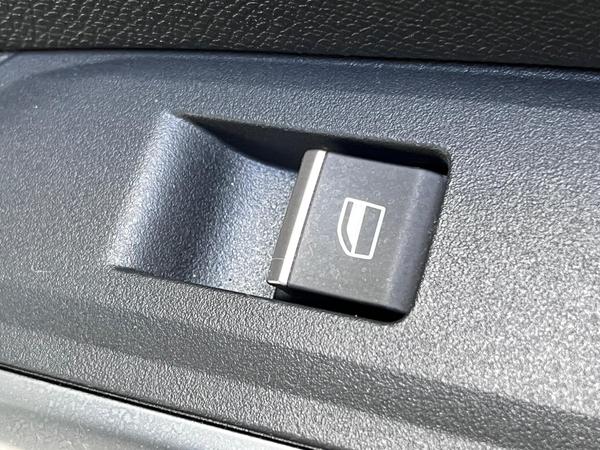 Used Peugeot 3008 BF74ZKA 26