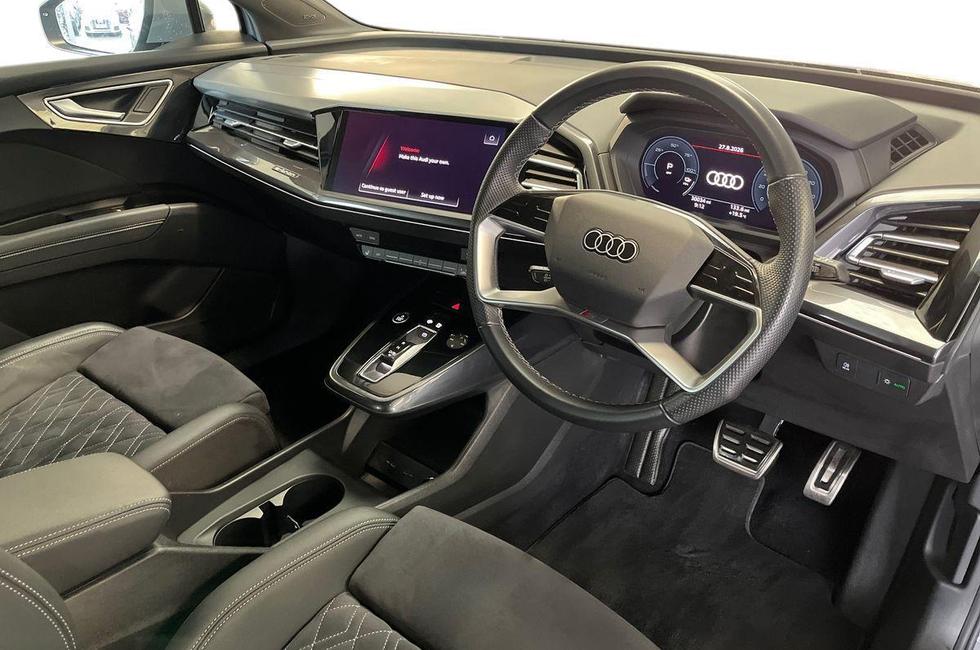Audi Q4 Photo at-ecf14a5f7b8144e994d487a069404714.jpg