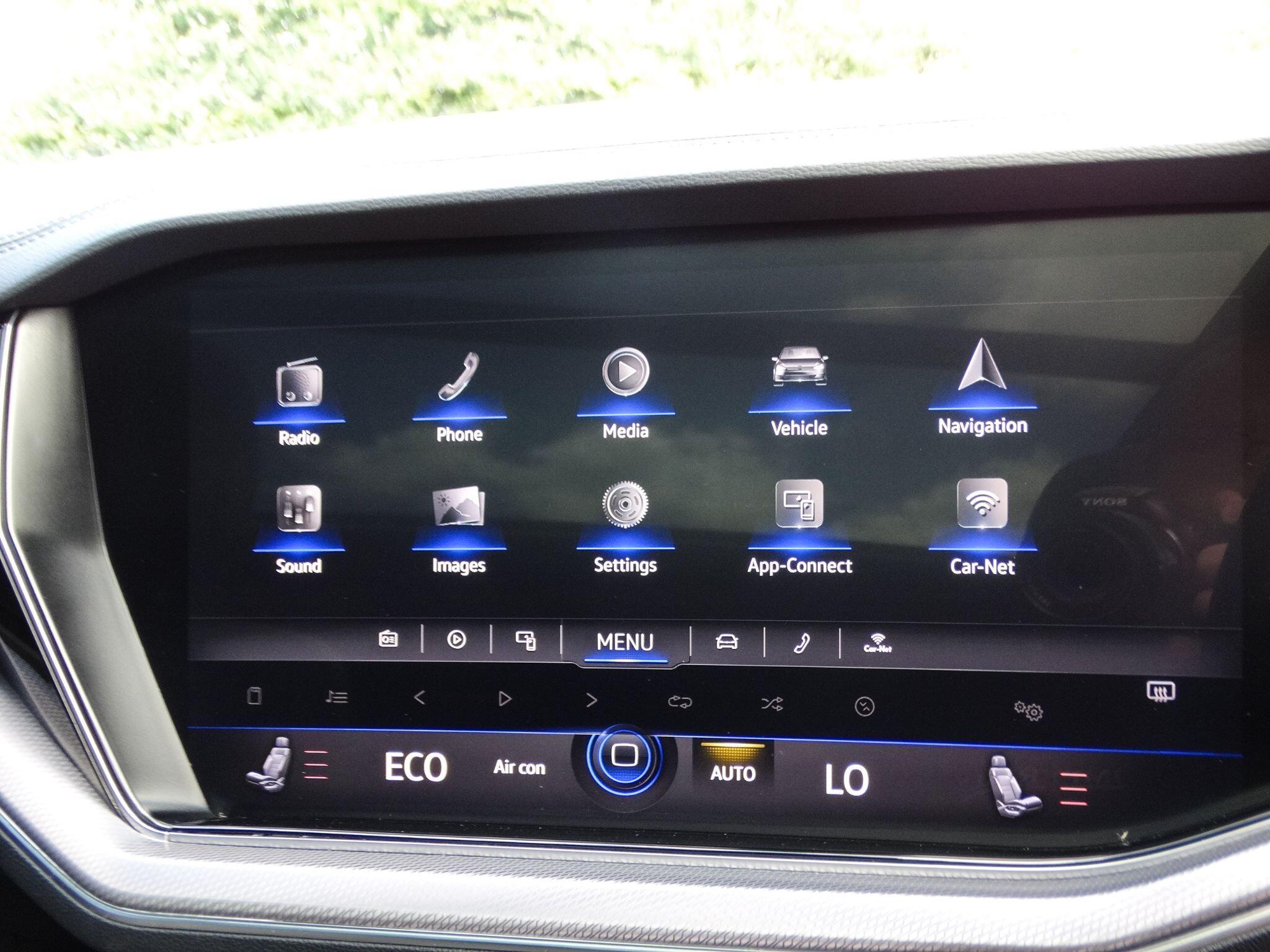 Volkswagen Touareg 3.0 TSI V6 Black Edition Tiptronic 4Motion Euro 6 (s/s) 5dr — photo 27
