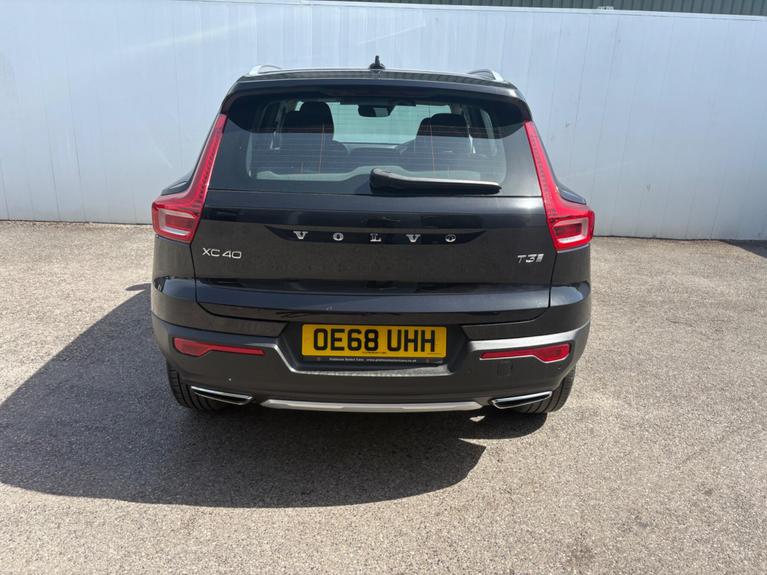 Used Volvo XC40 OE68UHH 6