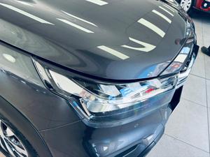 Suzuki S-Cross Photo 9