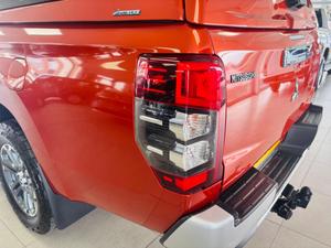 Mitsubishi L200 Photo 14