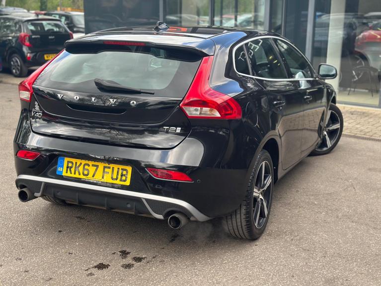 Used Volvo V40 RK67FUB 8