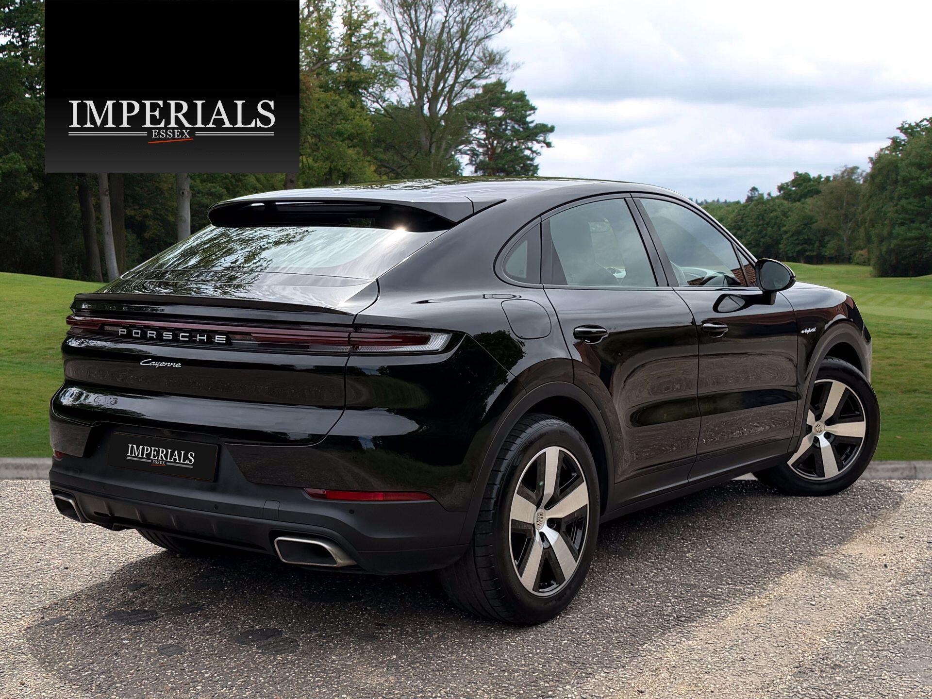Porsche Cayenne 3.0 V6 E-Hybrid 25.9kWh TiptronicS 4WD Euro 6 (s/s) 5dr — photo 4