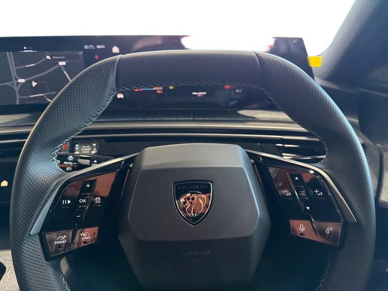 Used Peugeot E-3008 202602109822465 14