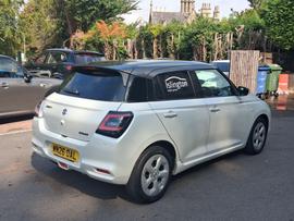 Suzuki Swift Photo 5