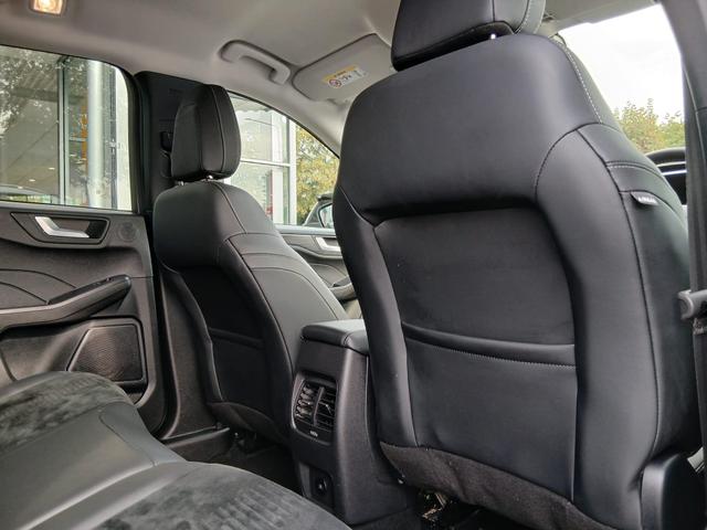 Used Ford Kuga AVI8049 40