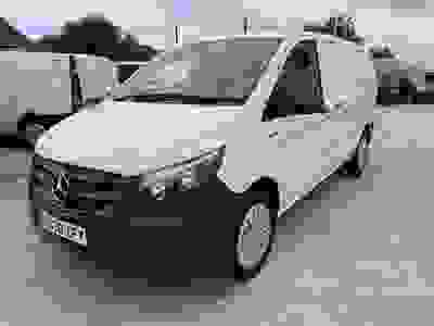 Used ~ Mercedes-Benz eVito eVito Van PURE L2 at MBNI