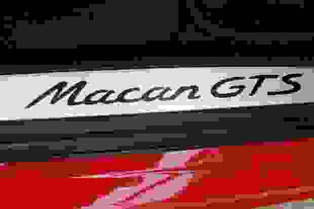 Porsche Macan Photo at-ee33a93a38c2438282d73edb434b3081.jpg