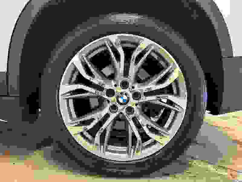 BMW X1 Photo at-ee3c52ab2c1c482e97871e4d7d0f88e4.jpg