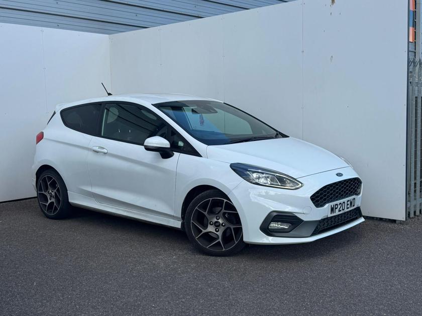 Ford Fiesta Photo at-ee3c931d4e9b4bc4aa2bfc880eefba7f.jpg
