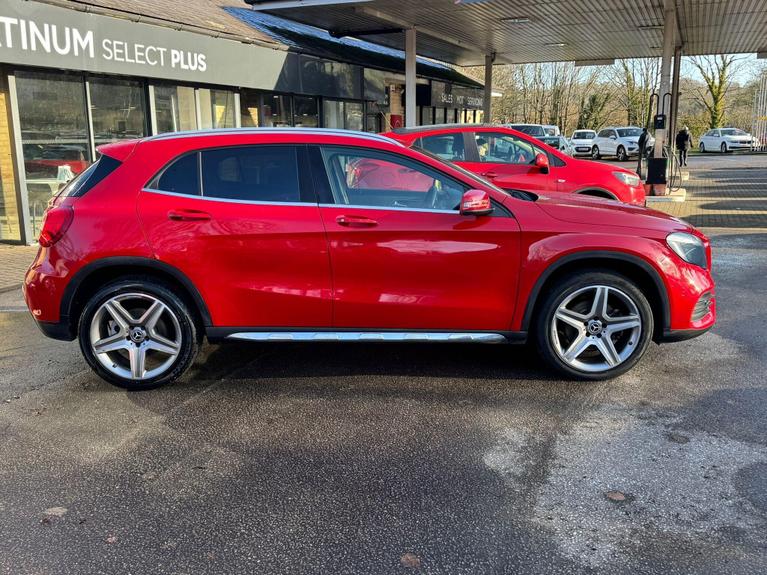 Used Mercedes-Benz GLA WP67PVJ 8