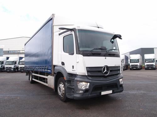Mercedes-Benz Actros Photo at-ee5c4e42974d458385fb5d29b75fc72d.jpg
