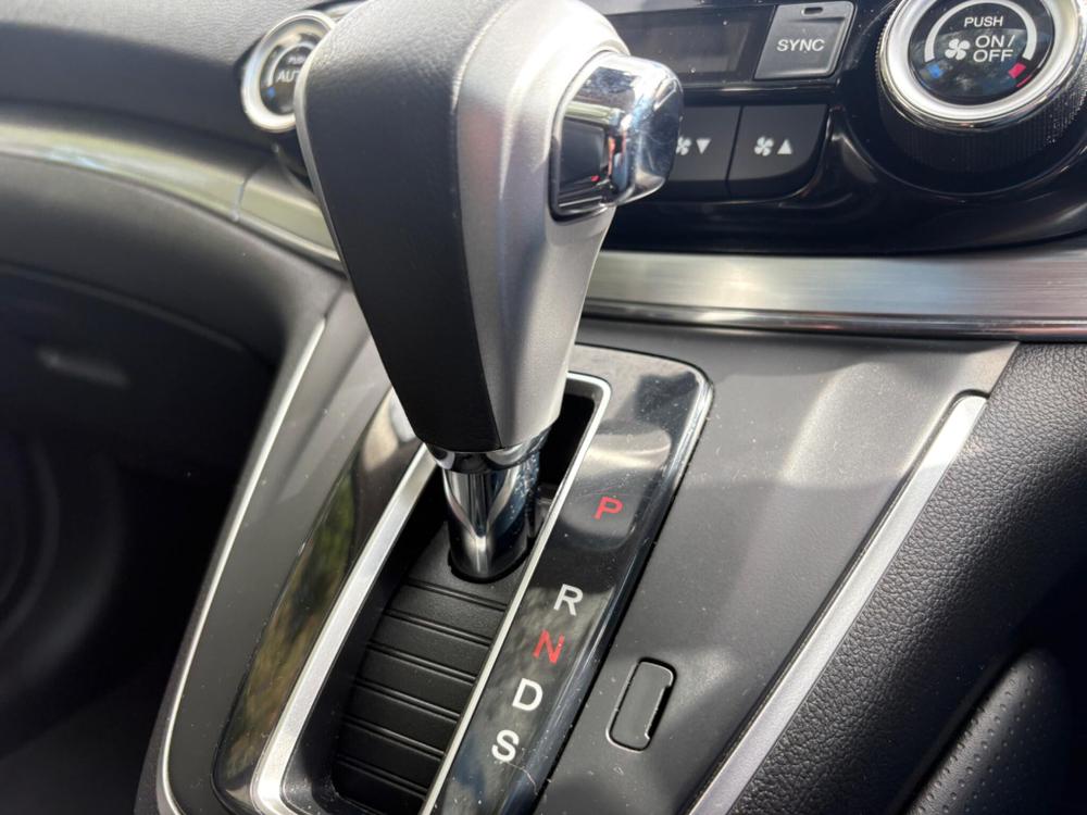 Honda CR-V Photo at-ee761f96a0304b09a94d50655a74bc1e.jpg