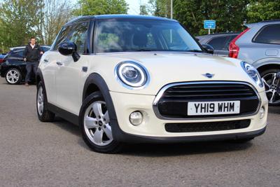 Used ~ MINI Hatch 1.5 Cooper Classic Euro 6 (s/s) 5dr at Duckworth Motor Group