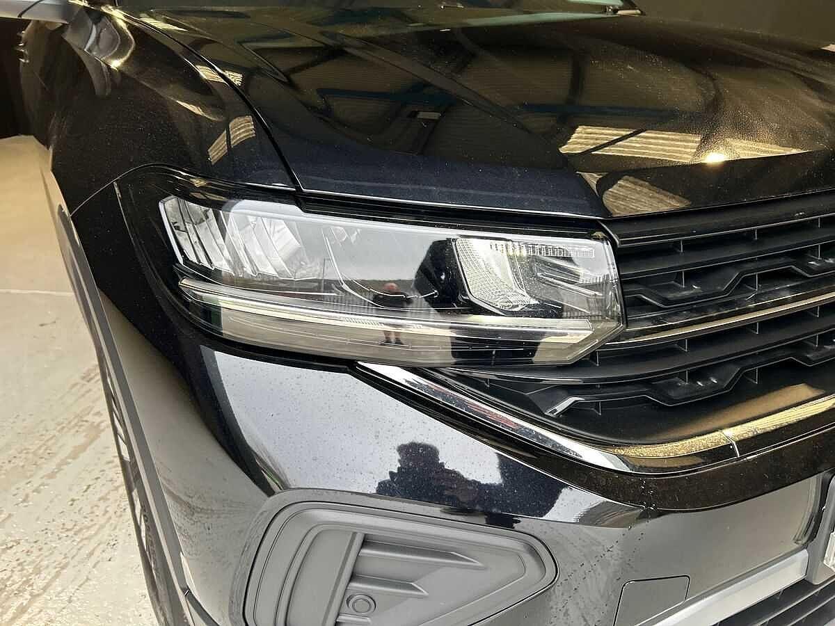 Volkswagen T-Cross Photo at-ee927dd421c448c3aecb9a55432a53ae.jpg
