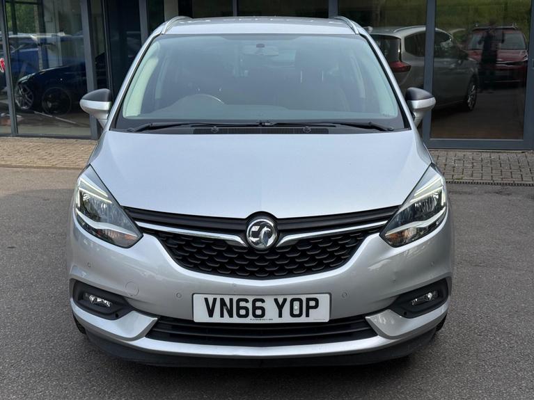 Used Vauxhall Zafira Tourer VN66YOP 2