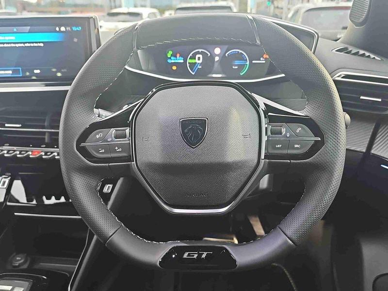 Used Peugeot E-2008 202602109822543 33