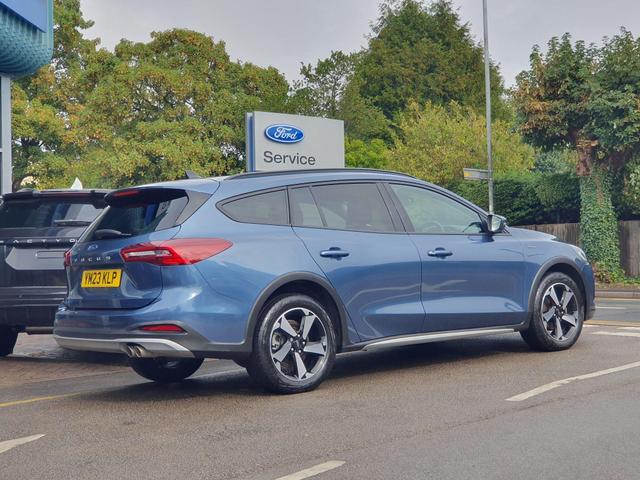 Used Ford Focus YM23KLP 12