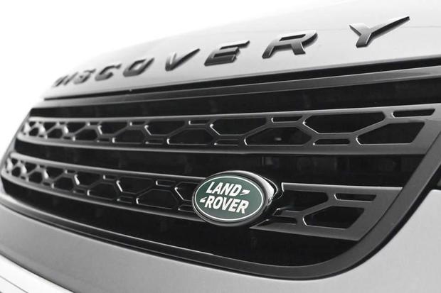 Land Rover DISCOVERY Photo at-eee8a288aa3c42349898a8c13f6cd7e3.jpg