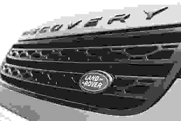 Land Rover DISCOVERY Photo at-eee8a288aa3c42349898a8c13f6cd7e3.jpg