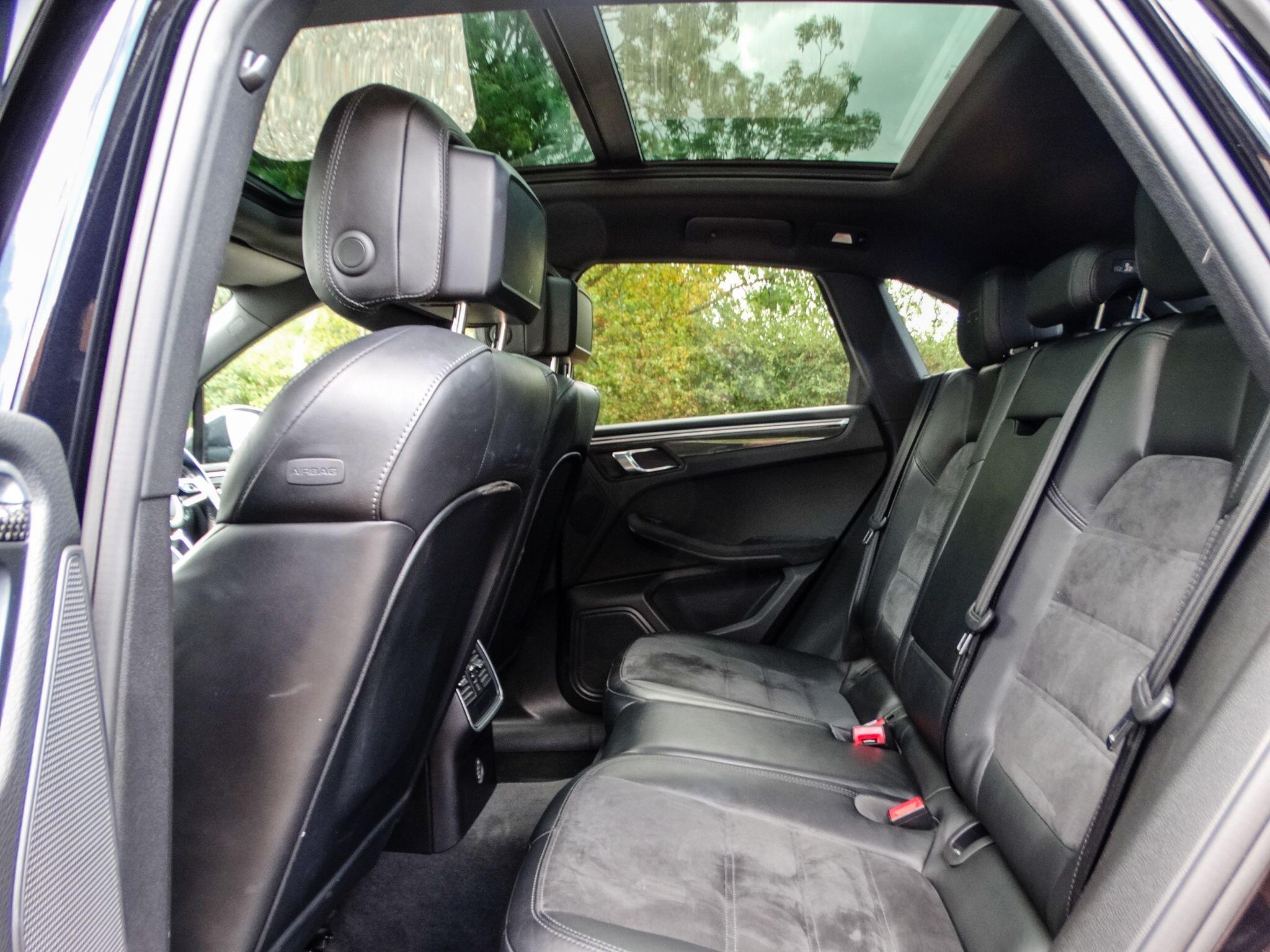 Porsche Macan 3.0T V6 GTS PDK 4WD Euro 6 (s/s) 5dr — photo 13