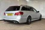 Mercedes-Benz E-CLASS Photo 3
