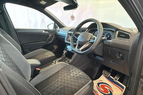 Volkswagen TIGUAN Photo at-ef051a424bdf4dd7b0c6464a06f34c5a.jpg