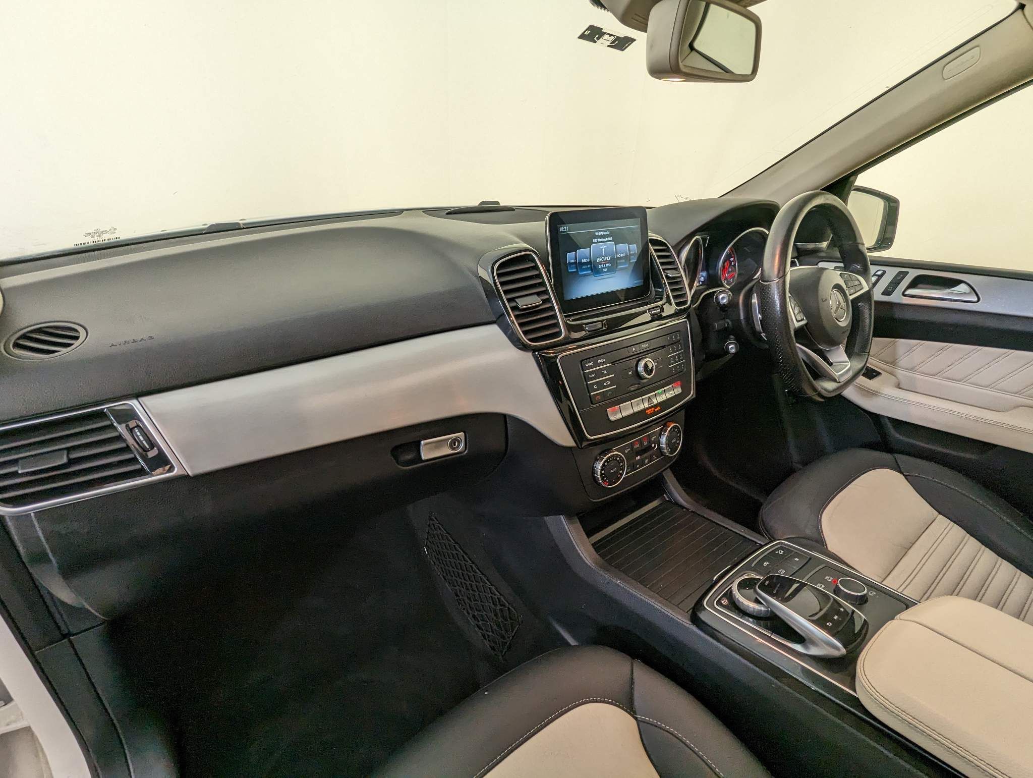 2017 Mercedes Benz GLE Class GLE 350 4Matic  Exterior Interior Walkaround   2017 Chicago Auto Show  YouTube