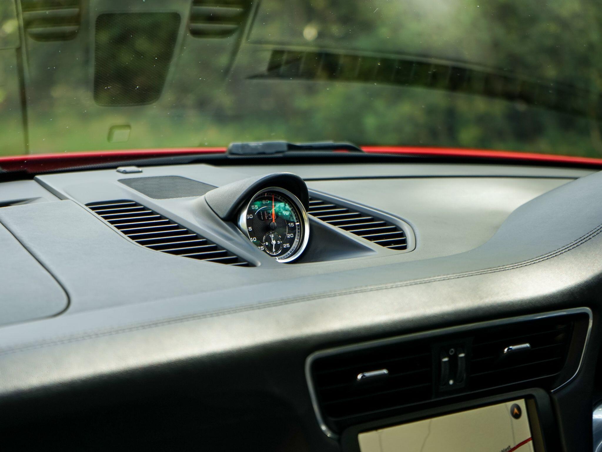 Porsche 911 3.8 991 Carrera S PDK Euro 5 (s/s) 2dr — photo 17