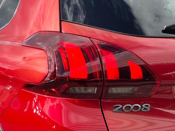 Used Peugeot 2008 BF68CTO 46