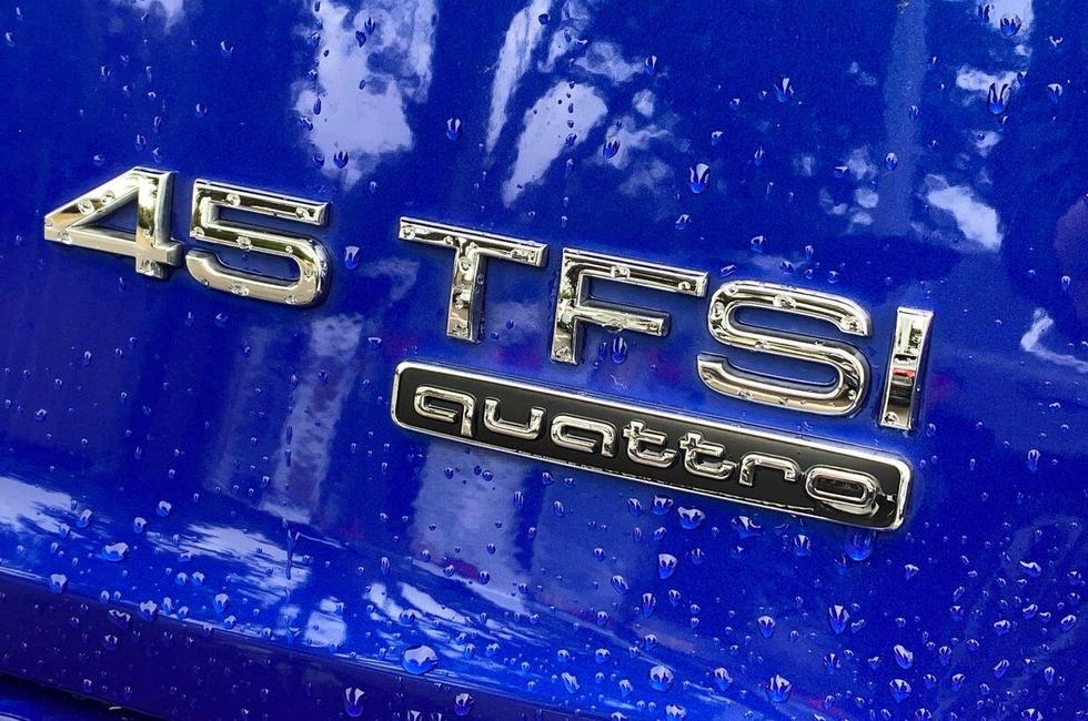 Audi Q5 Photo at-ef53fb86840c4da29735404d2ed75495.jpg