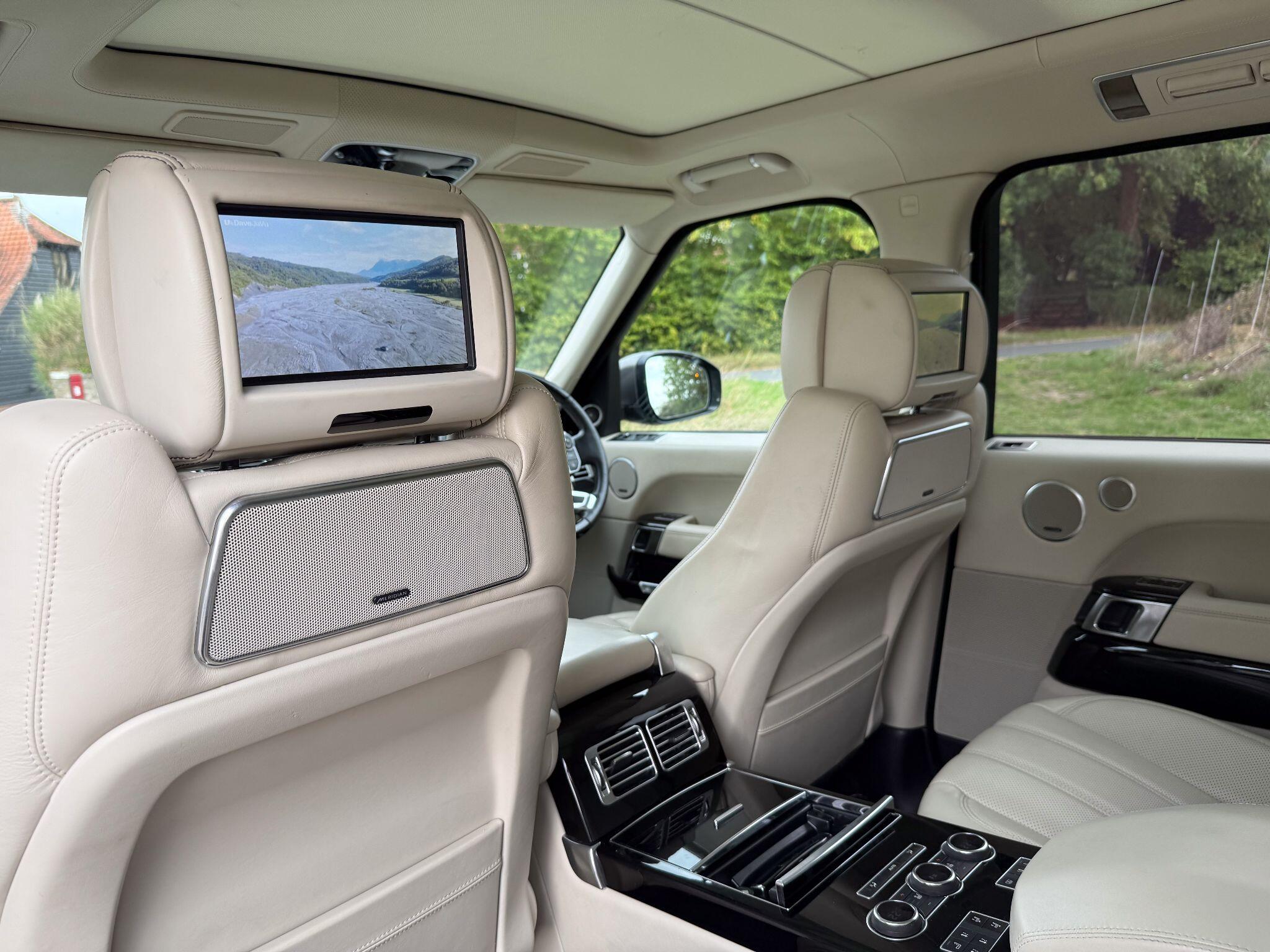Land Rover Range Rover 4.4 SD V8 Autobiography Auto 4WD Euro 5 5dr — photo 22