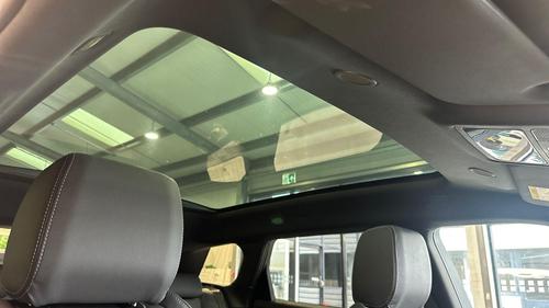 Land Rover Range Rover Evoque Photo at-efb9e7a3fb7e485d9f4339444c3a2e8c.jpg