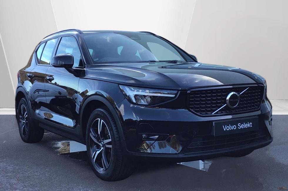 2022 Volvo XC40