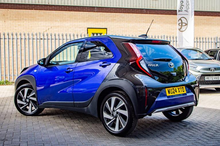 Used Toyota Aygo X WU24XTO 9