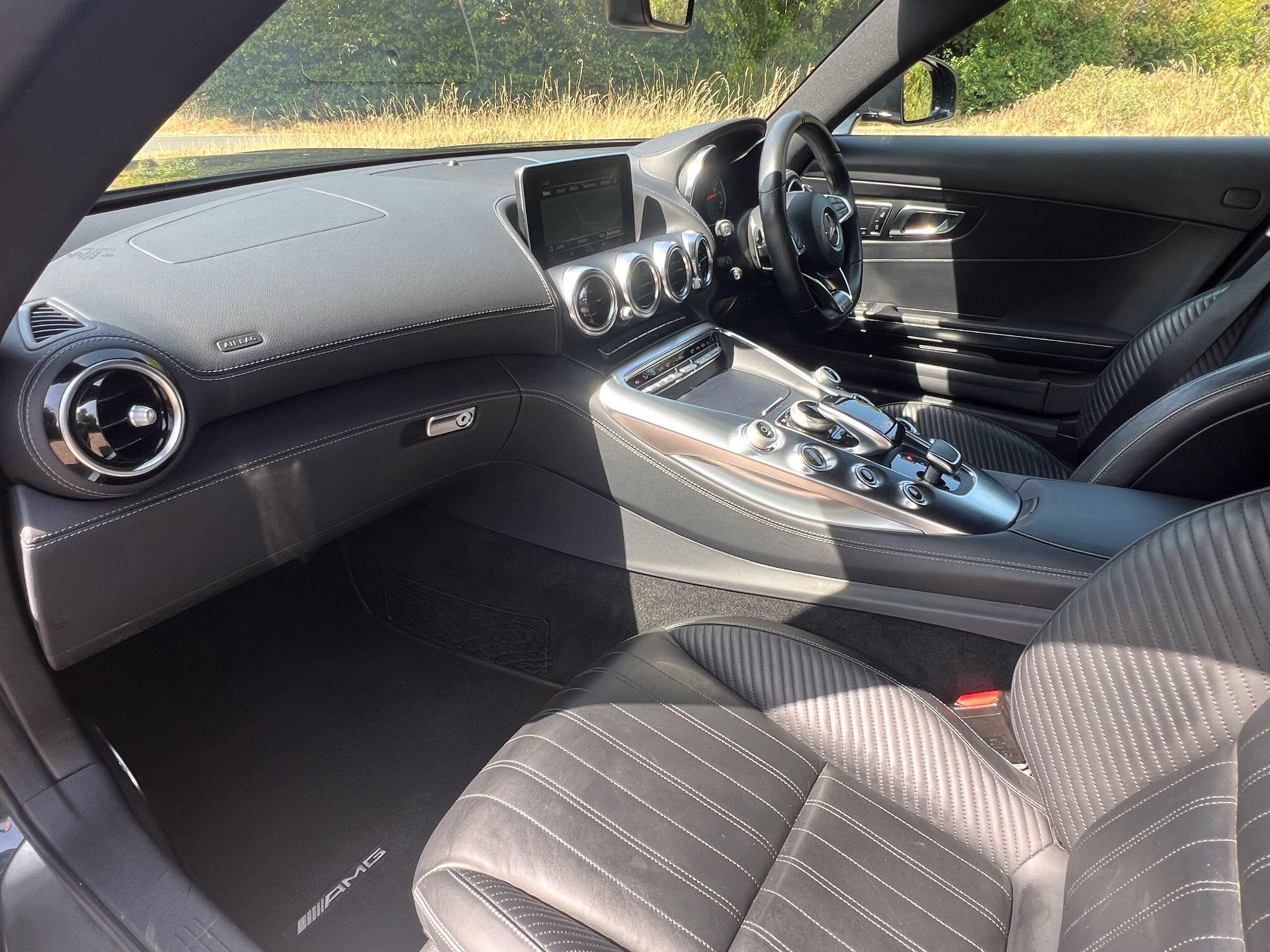 Mercedes-Benz AMG GT 4.0 V8 BiTurbo (Premium) Roadster SpdS DCT Euro 6 (s/s) 2dr — photo 12