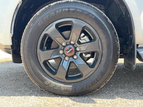 Isuzu D-MAX Photo at-f051c58ba2ff4355a2e2925bbc24ac62.jpg