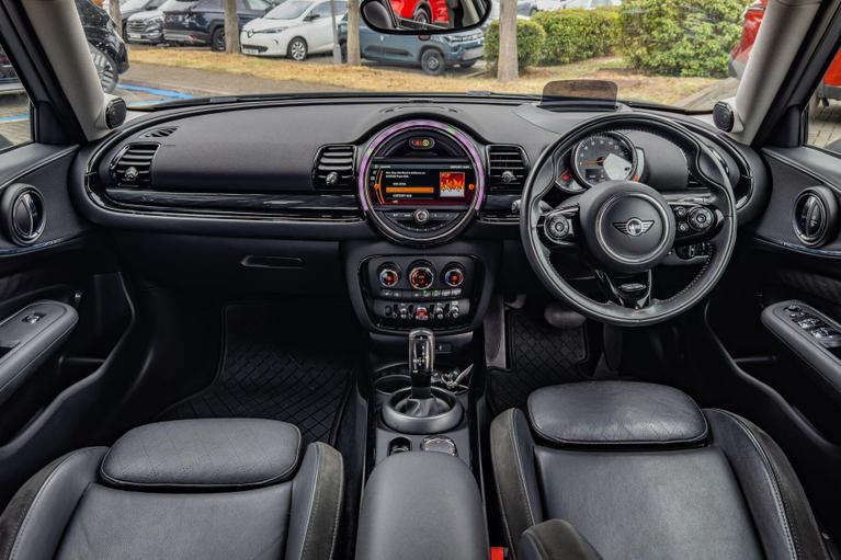 Used MINI Clubman WP68WPM 8