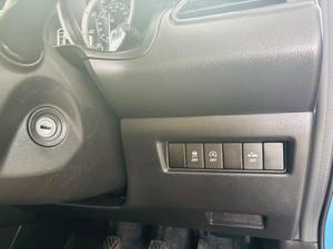 Suzuki Swift Photo 36