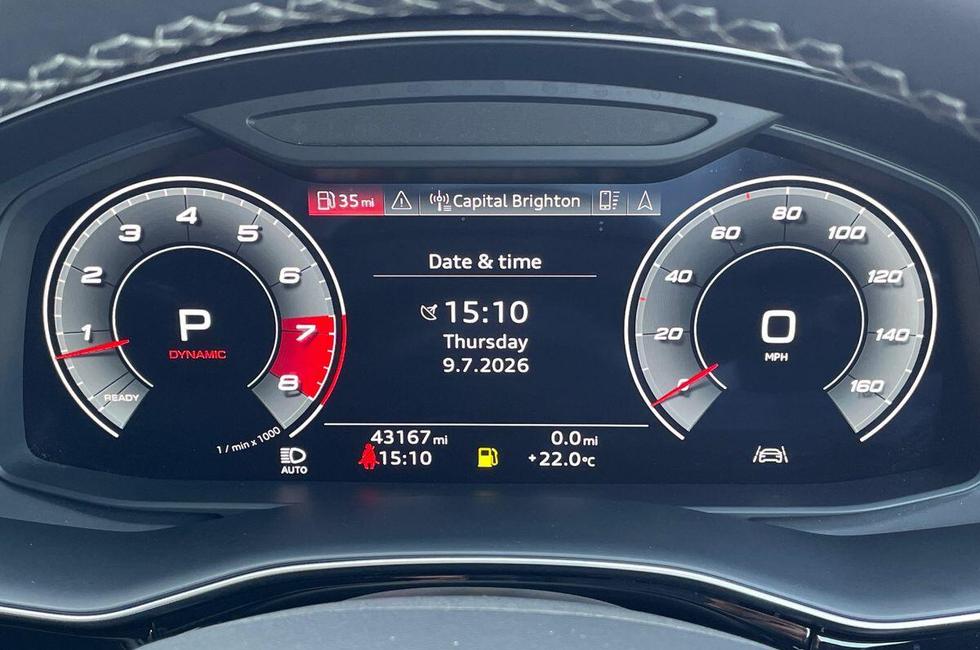 Audi Q8 Photo at-f0b2dbc60c234a3fa1970aac5cefa223.jpg