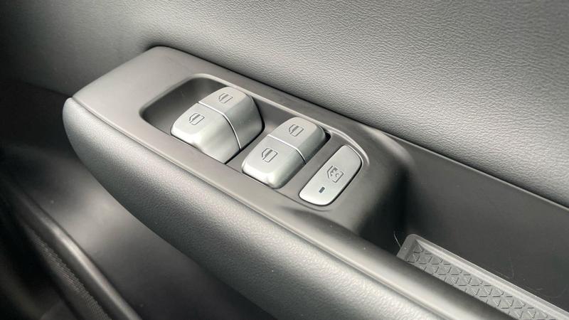 Chery Tiggo 8 Photo at-f0d3f7889a914eda9d6a486a722b3f04.jpg