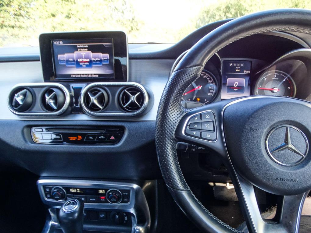 Used Mercedes-Benz X Class BF68EPX 8