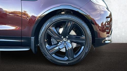 Land Rover Discovery Photo at-f108a50bd1f44abc832a556adbf6890e.jpg