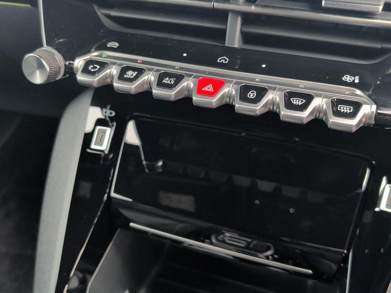 Used Peugeot 2008 202508025067558 39